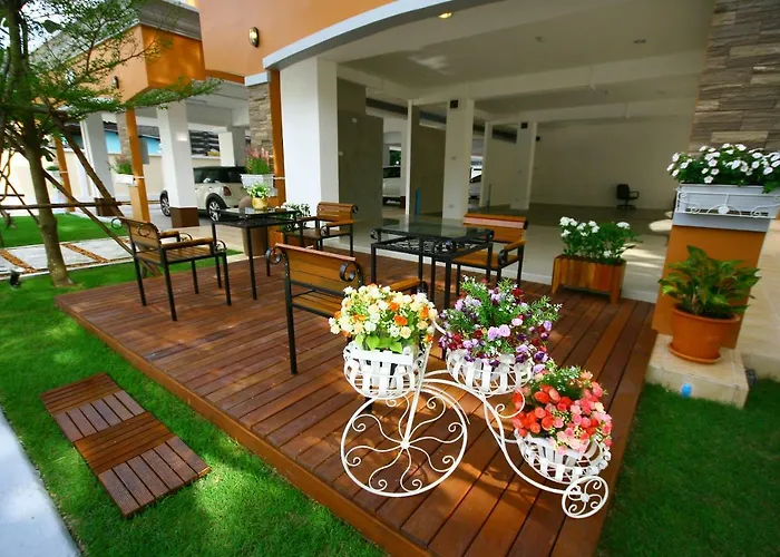 At Phetkasem Bangkok